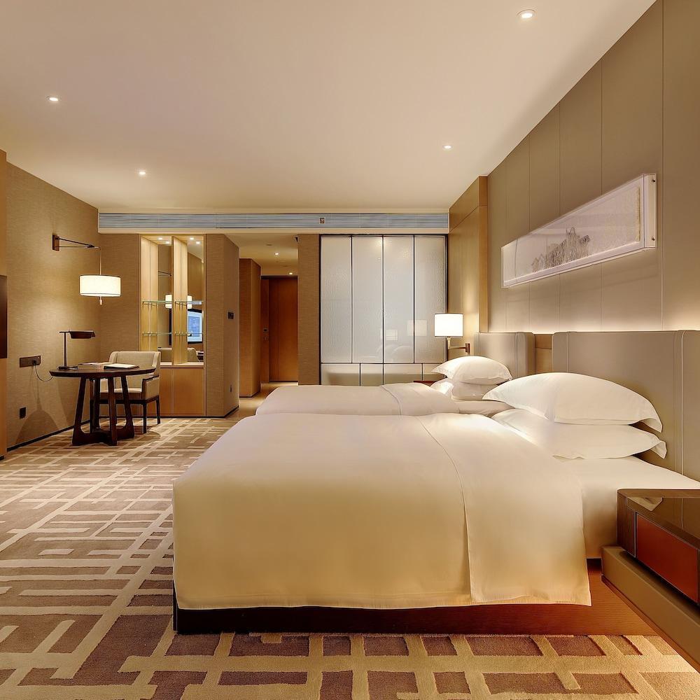 Dongguan Dongcheng International Hotel - Free Shuttle Buses For Executive Room Guests During Canton Fair Dış mekan fotoğraf