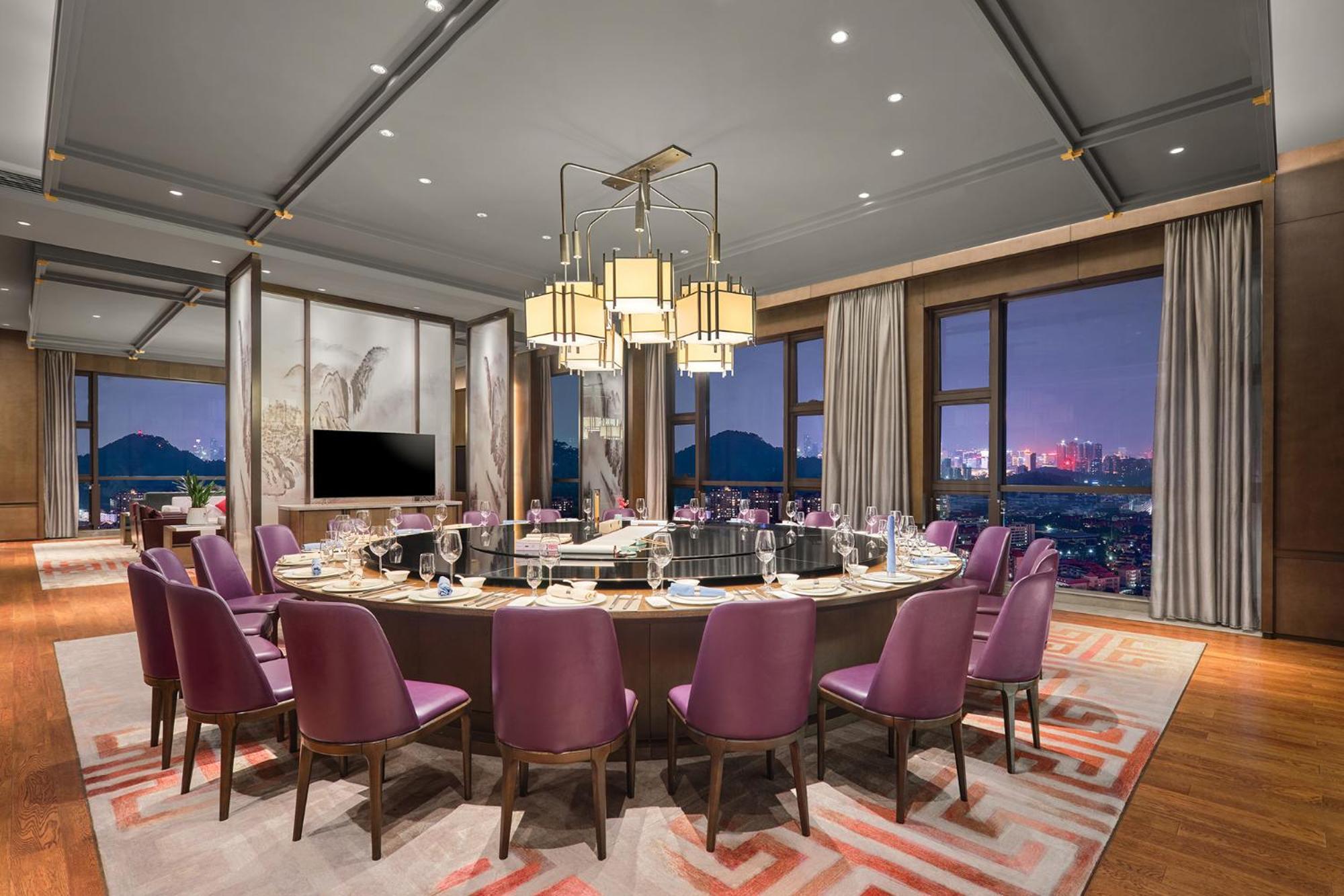 Dongguan Dongcheng International Hotel - Free Shuttle Buses For Executive Room Guests During Canton Fair Dış mekan fotoğraf