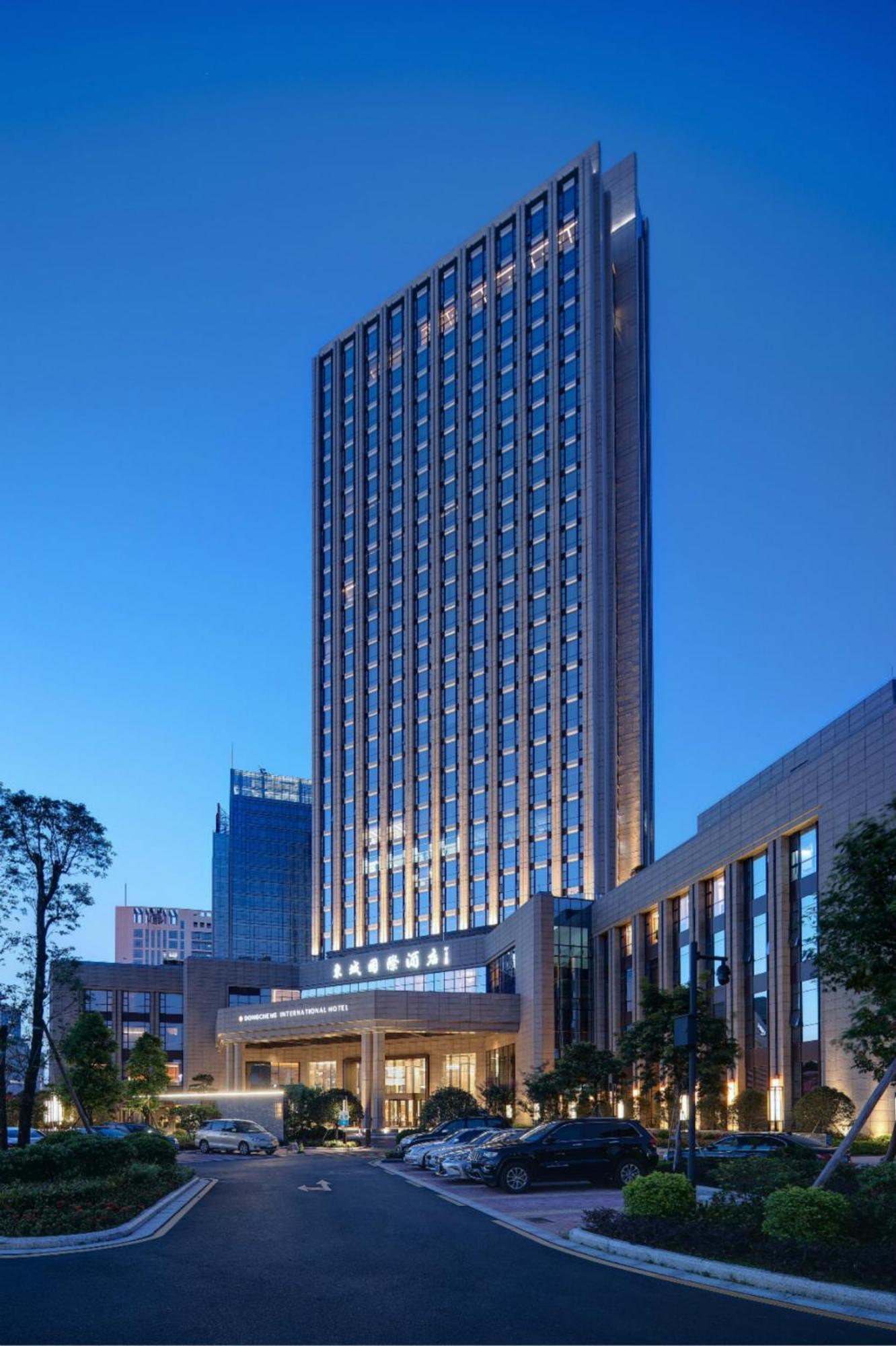 Dongguan Dongcheng International Hotel - Free Shuttle Buses For Executive Room Guests During Canton Fair Dış mekan fotoğraf