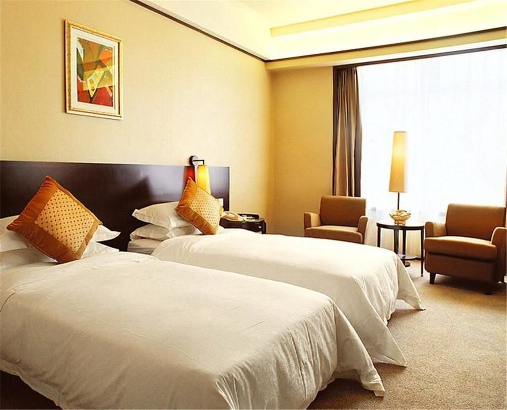 Dongguan Dongcheng International Hotel - Free Shuttle Buses For Executive Room Guests During Canton Fair Dış mekan fotoğraf