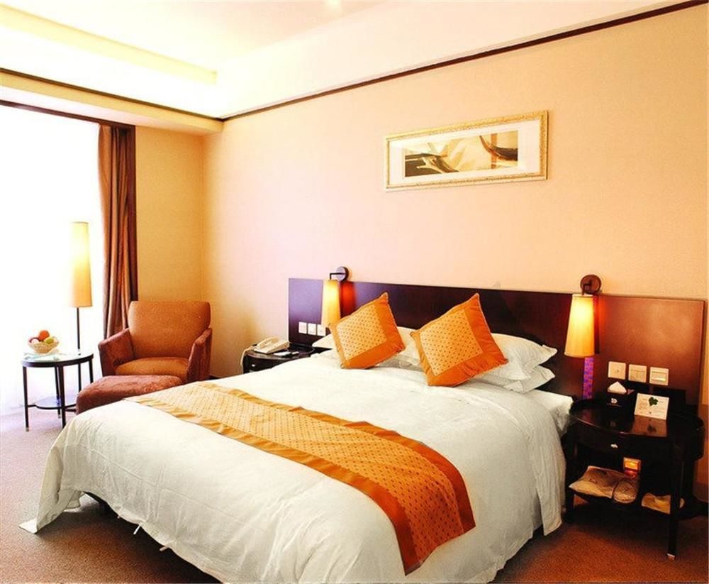 Dongguan Dongcheng International Hotel - Free Shuttle Buses For Executive Room Guests During Canton Fair Dış mekan fotoğraf