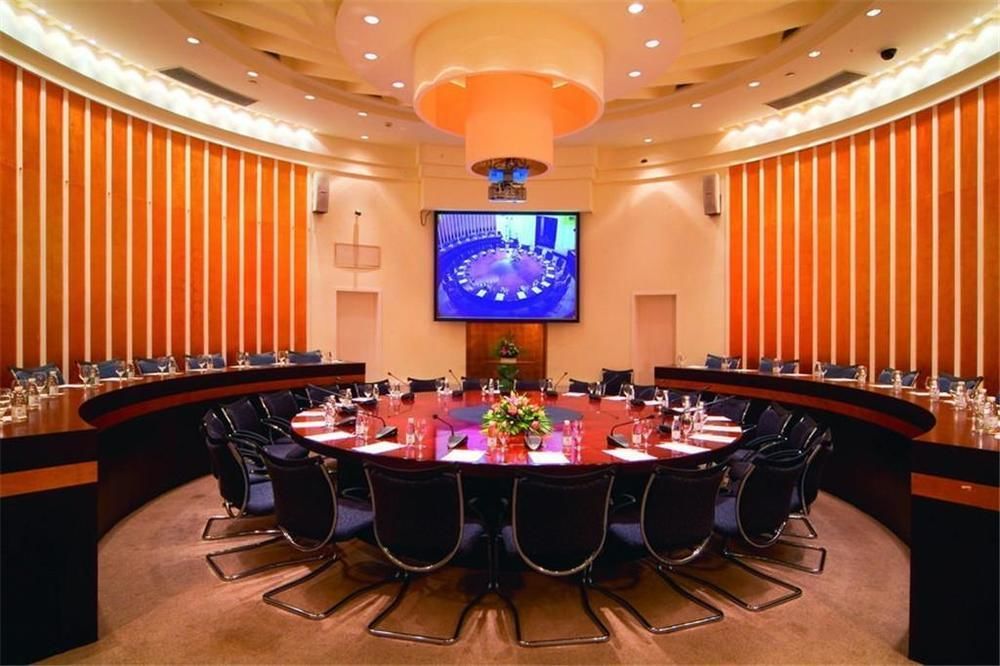 Dongguan Dongcheng International Hotel - Free Shuttle Buses For Executive Room Guests During Canton Fair Dış mekan fotoğraf